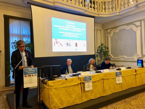 L'assessore alle Attività produttive, Sergio Bini, conclude il convegno su valorizzazione turistica Pordenone e territorio